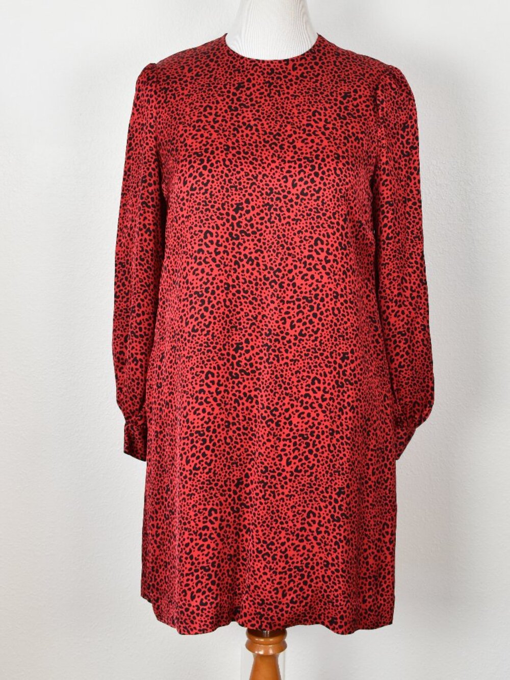 Brooks Brothers Animal Leopard Print Round Neck Shift Dress - 8 - Picture 3 of 9